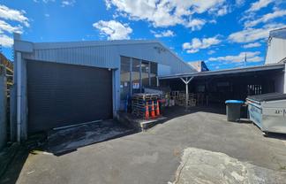 Affordable & Prime Penrose Position