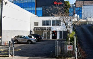 RARE VERSATILE STORAGE / RETAIL IN NEWMARKET