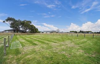 B/114 Avon Road, Clifton