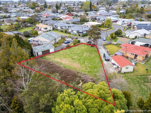23 Morrison Crescent, Deanwell