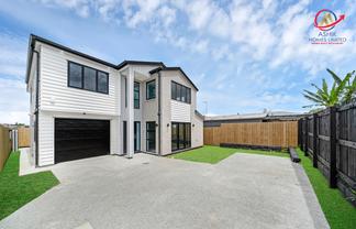  Love Affair, Mangere East