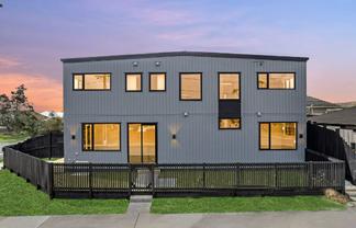  Lovely Thalora, Mangere East