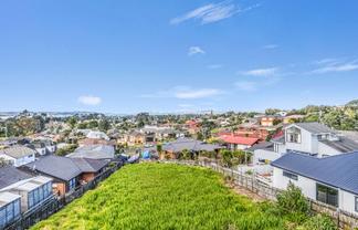 10 Fernbird Place, Massey
