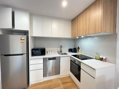 8/64A Amyes Road, Hornby