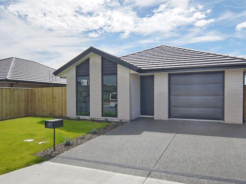 7 Jasmine Street, Woodend