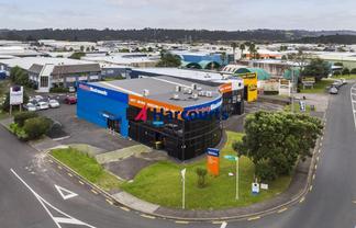 Premium Road Front Trade Retail/Showroom