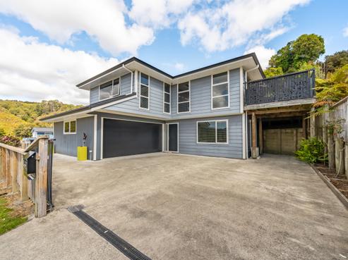 32 King Charles Drive, Kingsley Heights