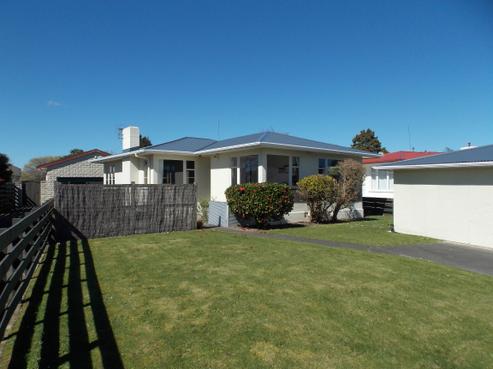 60 College Street, Awapuni