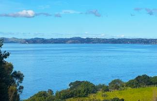 19 Ocean View Crescent, Rakino Island