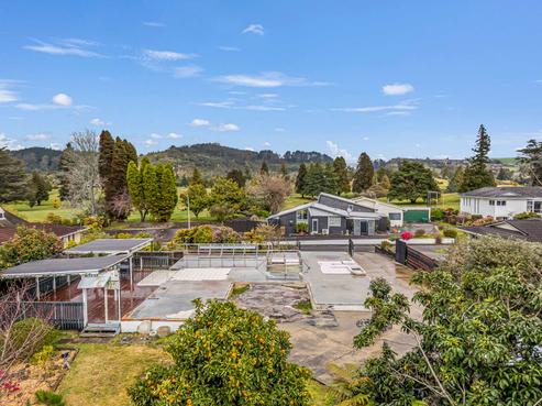 17 Gwendoline Street, Glenholme