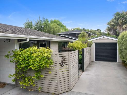 2/5 Woodbridge Road, Cashmere
