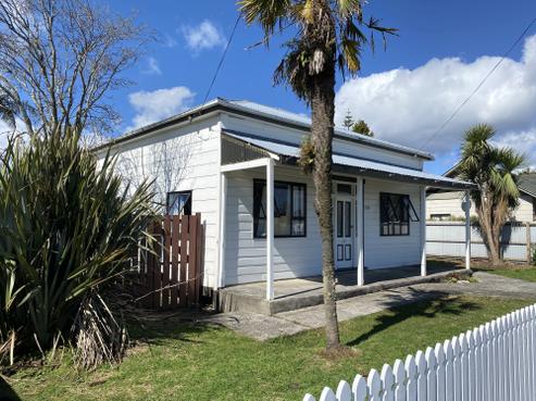129 Queen Street, Westport