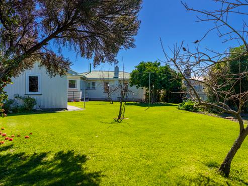 33 Wharerangi Road, Tamatea