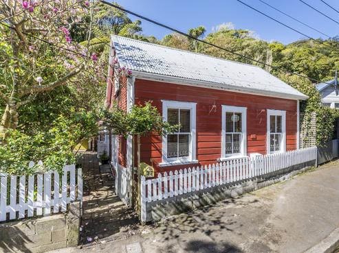 77 Holloway Road, Aro Valley