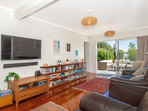 15B Ratau Street, Mahia