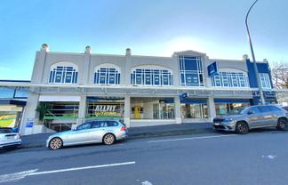 Retail or Hospitality in Three Lamps Ponsonby