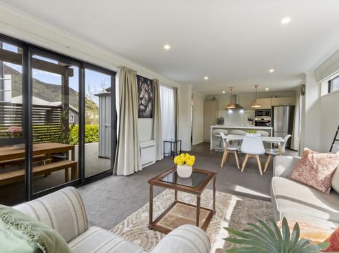 2 Marston Road, Lower Shotover