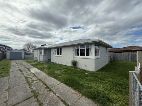 12B Ian Place, Bishopdale