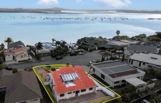 7 Lilford Place, Half Moon Bay