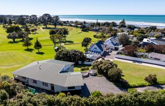 24 Palm Parade, Riversdale