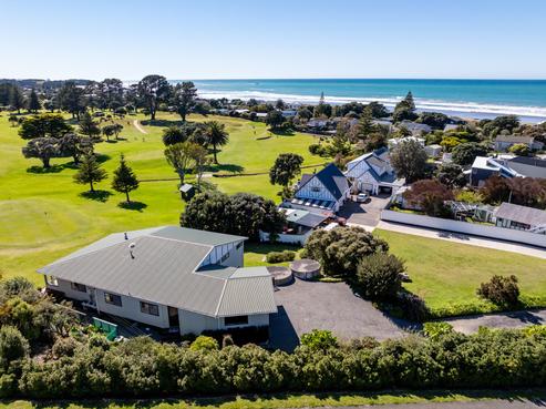 24 Palm Parade, Riversdale Beach