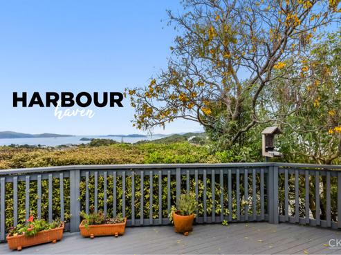 224 Dowse Drive, Maungaraki