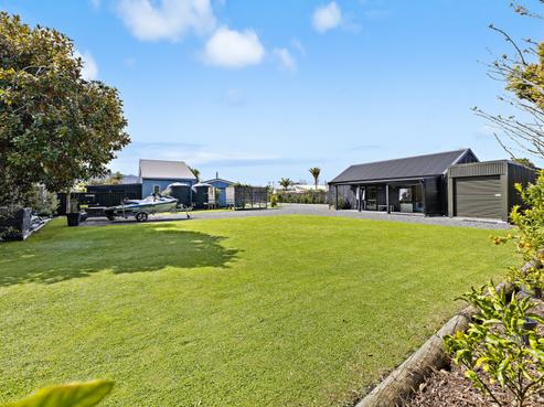 4A Riverside Drive, Point Wells