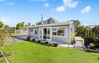 4A Riverside Drive, Point Wells