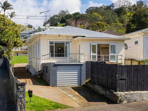 123 Mount Albert Road, Mount Albert
