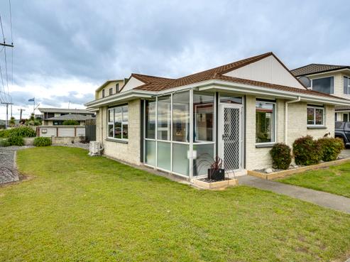 1/30 Meeanee Quay, Westshore