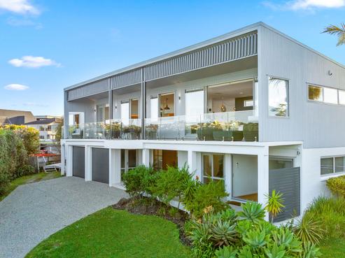 10 Mccrystal Avenue, Bucklands Beach