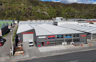 Quality functional warehouse