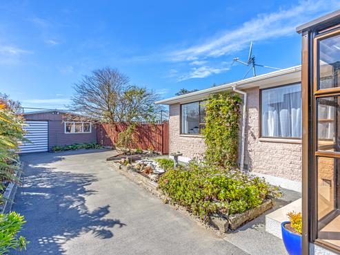 58 Castletown Place, New Brighton
