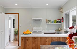 5 Regent Street, Whakapirau