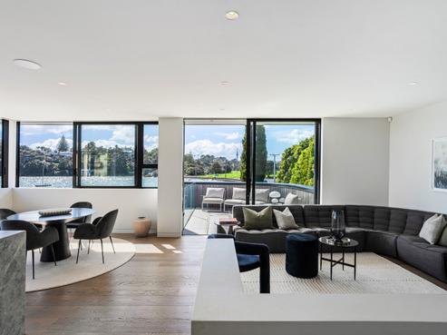 73 West End Road, Westmere