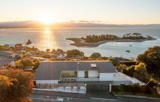 82 Princes Drive, Britannia Heights