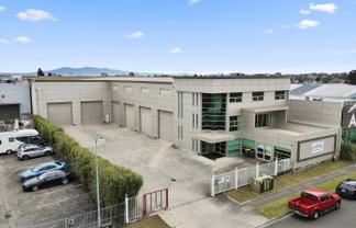 Modern industrial property