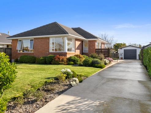 13 Pembroke Street, Avondale