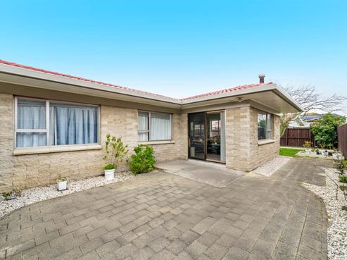 2/461 Great South Road, Opaheke