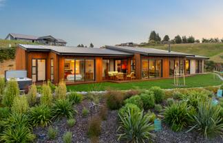 61 Mahana Ridge, Mahana