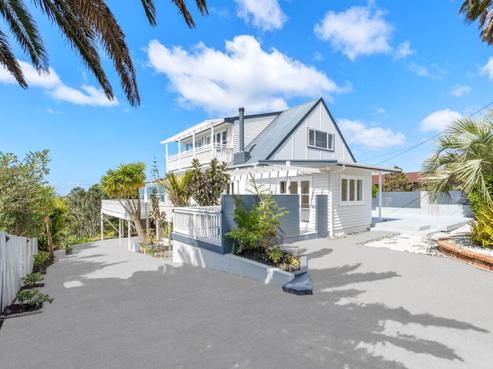 116 Arran Road, Browns Bay