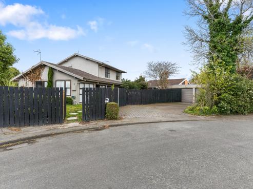 1 Sycamore Lane, Sockburn
