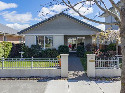84 Pegasus Boulevard, Pegasus