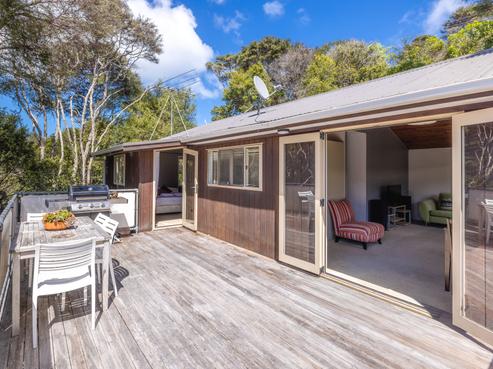 78 Waiheke Road, Waiheke Island