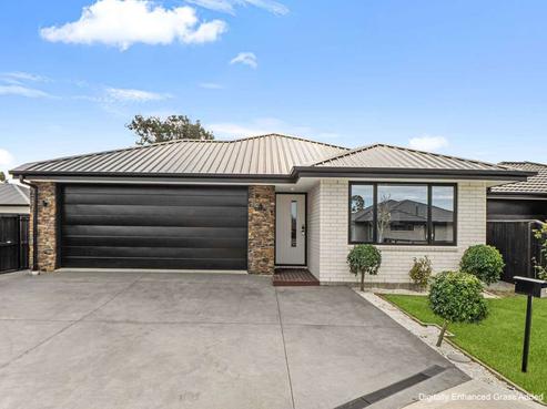 29 Tara Crescent, Woodend