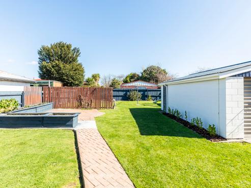 87 Blankney Street, Hornby