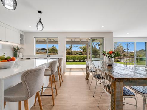 2 Pitsaw Lane, Silverdale