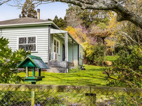 356 Waihapa Road, Eltham