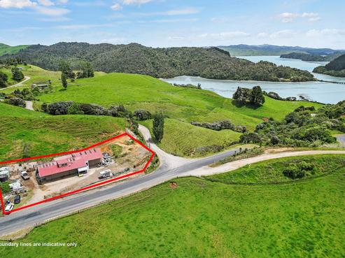 1633 Harbour Road, Oparau