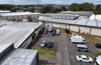 1,165m² Bulk-Stacking Warehouse